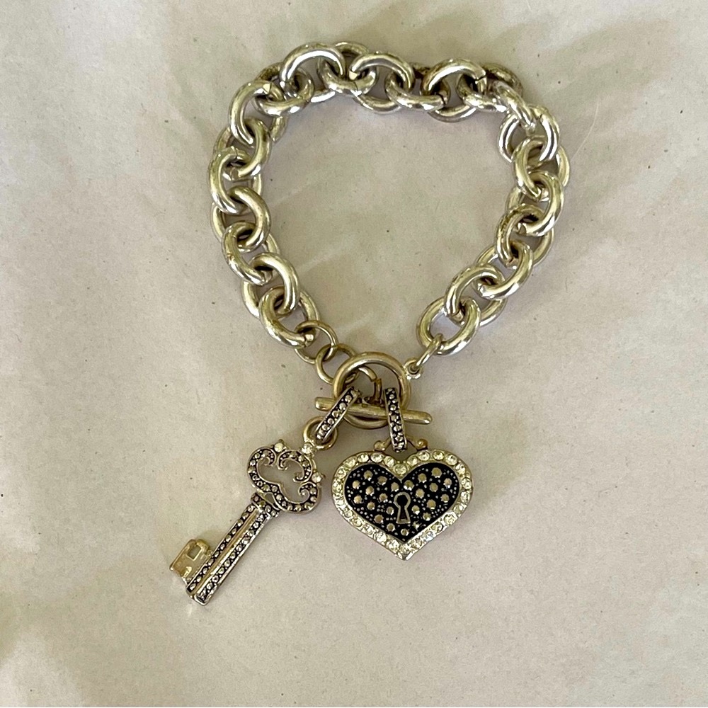 3/$20 SALE 🛒  Chunky Silver Charm Bracelet with Crystal Heart and Key Charms